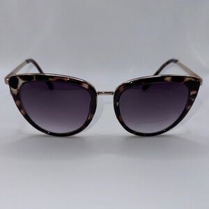 Chelsea Morgan Sunglasses Cat-Eye Tortoiseshell